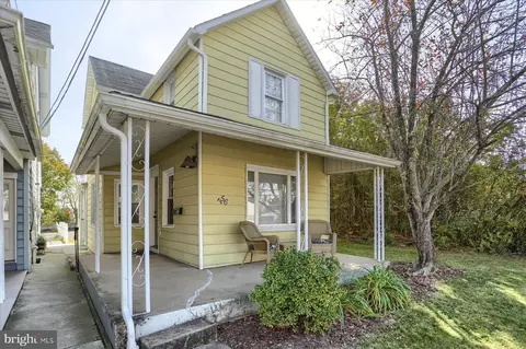 756 State St, Lemoyne, PA 17043