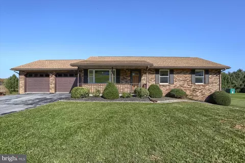 921 Petersburg Rd, Carlisle, PA 17015