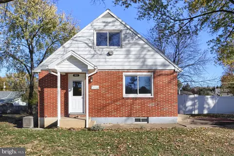 343 S Sporting Hill Rd, Mechanicsburg, PA 17050