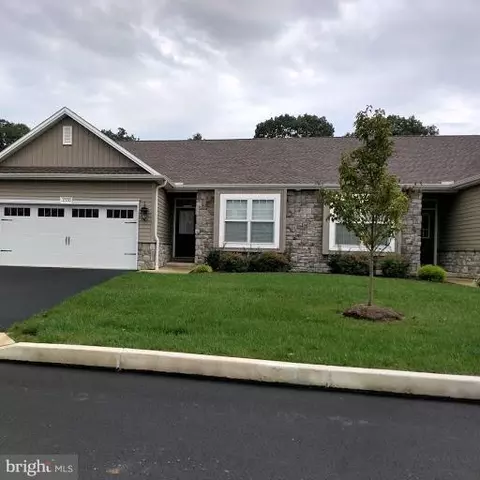 6320 Thornhill Ln, Mechanicsburg, PA 17050