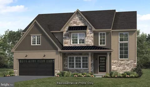 308 Marie Dr, Mechanicsburg, PA 17055