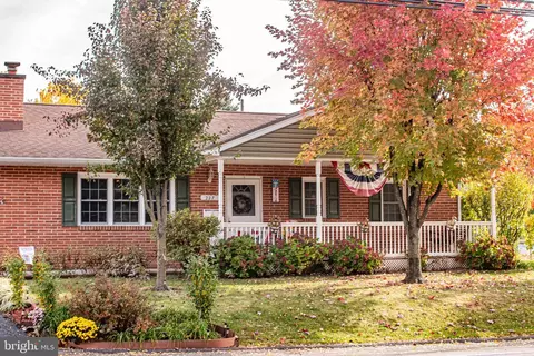 227 N 21st St, Camp Hill, PA 17011