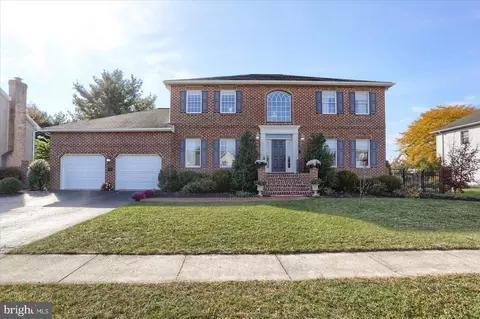 1011 Kent Dr, Mechanicsburg, PA 17050
