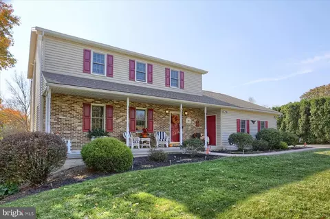1063 Eppley Rd, Mechanicsburg, PA 17055