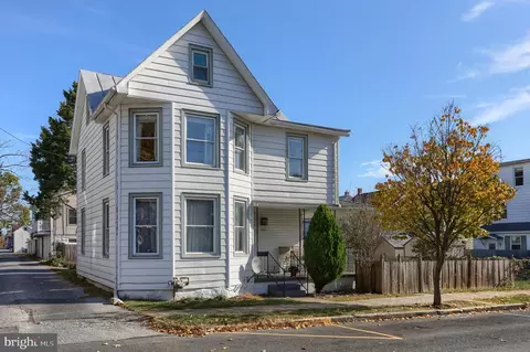 224 S 5th St, Lemoyne, PA 17043