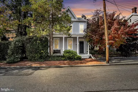 254 Arch St, Carlisle, PA 17013