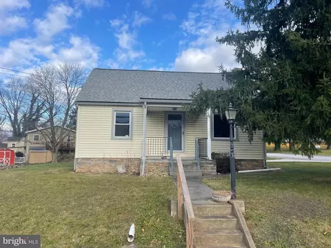 189 York Rd, Carlisle, PA 17013