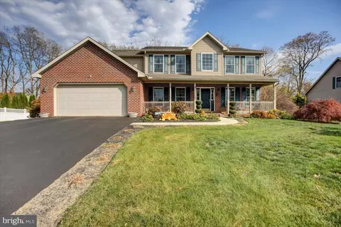 131 Milky Way, Shippensburg, PA 17257
