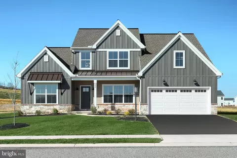 535 Coral Bells Dr, Mechanicsburg, PA 17055