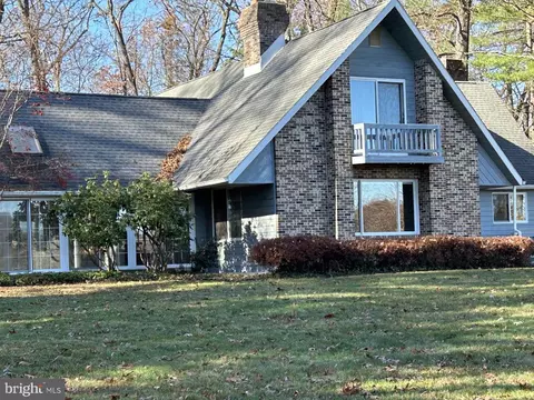 1165 Myerstown Rd, Gardners, PA 17324