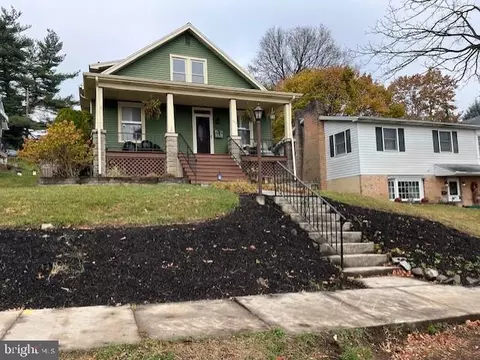 755 Pennsylvania Ave, Lemoyne, PA 17043