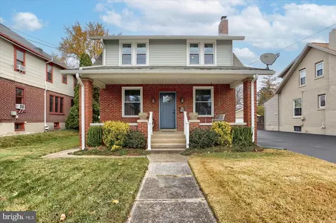 520 S 3rd St, Lemoyne, PA 17043