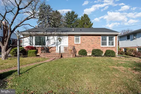 711 15th St, New Cumberland, PA 17070