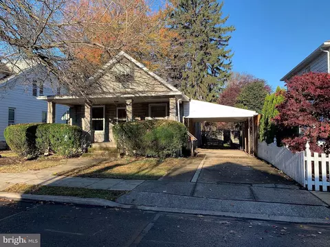 273 Clark St, Lemoyne, PA 17043