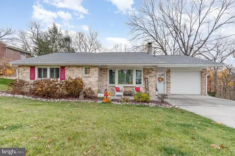 6 Shady Rd, Camp Hill, PA 17011