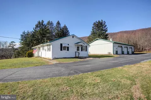 115 Pine Knob Rd, Newville, PA 17241