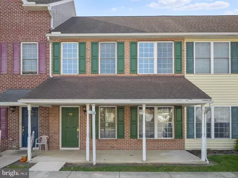 106 S Earl St, Shippensburg, PA 17257