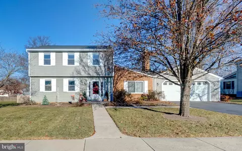 3604 Alberta Ave, Mechanicsburg, PA 17050