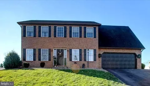 132 Milky Way, Shippensburg, PA 17257