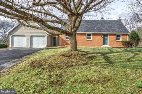 162 Ridge Hill Rd, Mechanicsburg, PA 17050