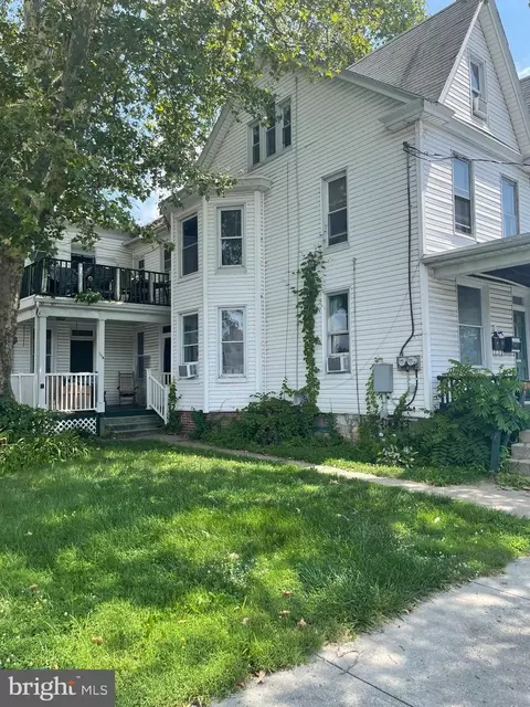 211 Market St, New Cumberland, PA 17070