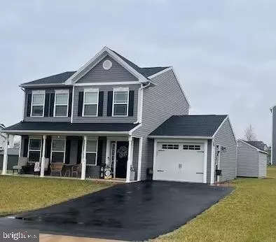3 W Clarissa Dr, Shippensburg, PA 17257