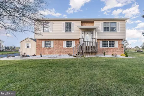 318 Fairview St, Carlisle, PA 17015