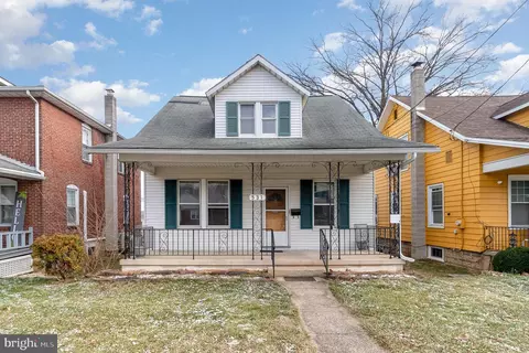 531 N 2nd St, Wormleysburg, PA 17043