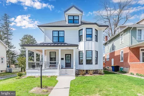 136 N 26th St, Camp Hill, PA 17011
