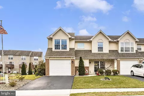 3 Windcroft Ct, Carlisle, PA 17013