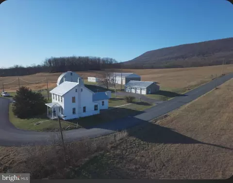 160 Hoot Owl Rd, Newville, PA 17241
