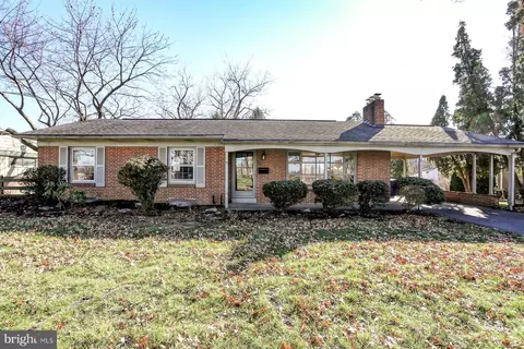 5 West Shr, Camp Hill, PA 17011