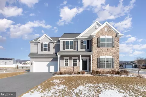 101 Blue Mountain Blvd, Carlisle, PA 17013