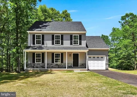 5 Brubacker Dr, Carlisle, PA 17013