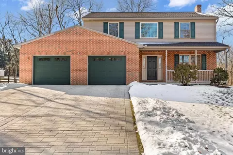 24 Byers Rd, Shippensburg, PA 17257