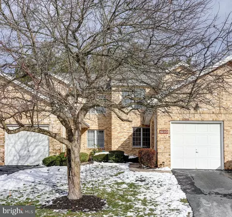 4210 Nantucket Dr, Mechanicsburg, PA 17050