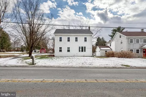 1509 W Trindle Rd, Carlisle, PA 17015