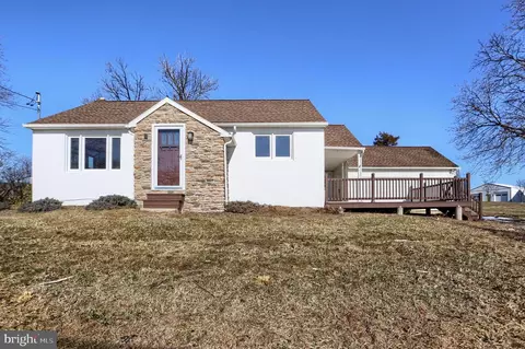 441 Pleasant Hall Rd, Carlisle, PA 17013