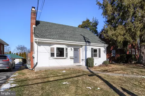 365 Walton St, Lemoyne, PA 17043