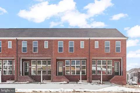 3115 Trow St, Mechanicsburg, PA 17055