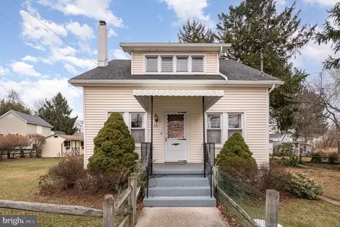 511 S York St, Mechanicsburg, PA 17055