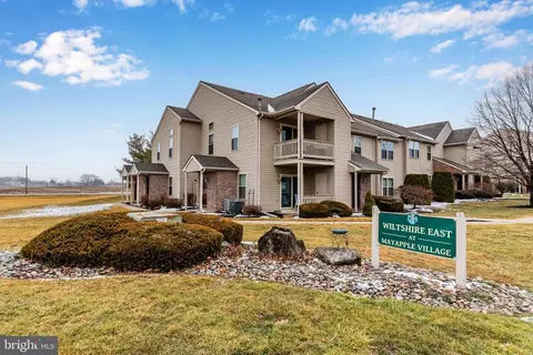 2 Wiltshire East St, Carlisle, PA 17015