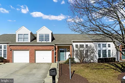 18 Round Ridge Rd, Mechanicsburg, PA 17055