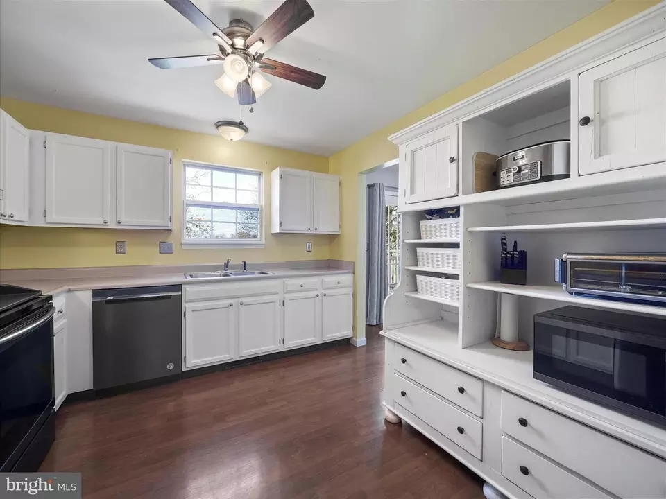  585 Walnut Bottom Rd, Shippensburg, PA 17257 photo 6