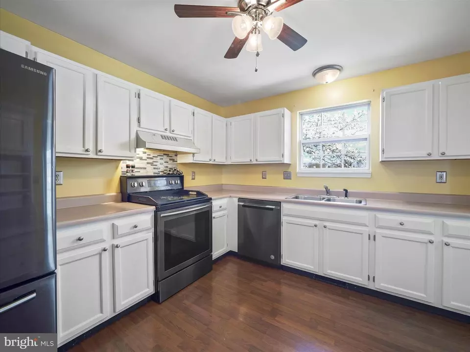  585 Walnut Bottom Rd, Shippensburg, PA 17257 photo 7