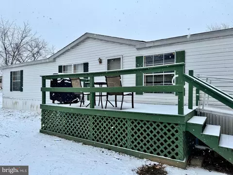 12 Cypress Ln, Carlisle, PA 17015