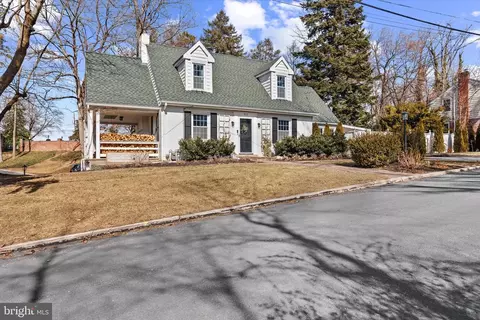 315 Old Fort Rd, Lemoyne, PA 17043