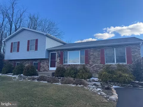 412 Mount Rock Rd, Newville, PA 17241