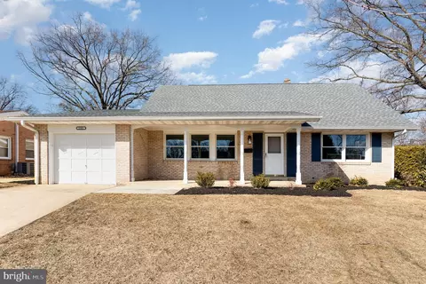 2102 Princeton Ave, Camp Hill, PA 17011