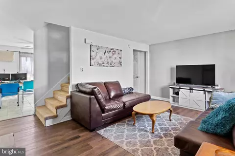 Entry Way - 627 Gates Ln, Enola, PA 17025 photo 1 of 1